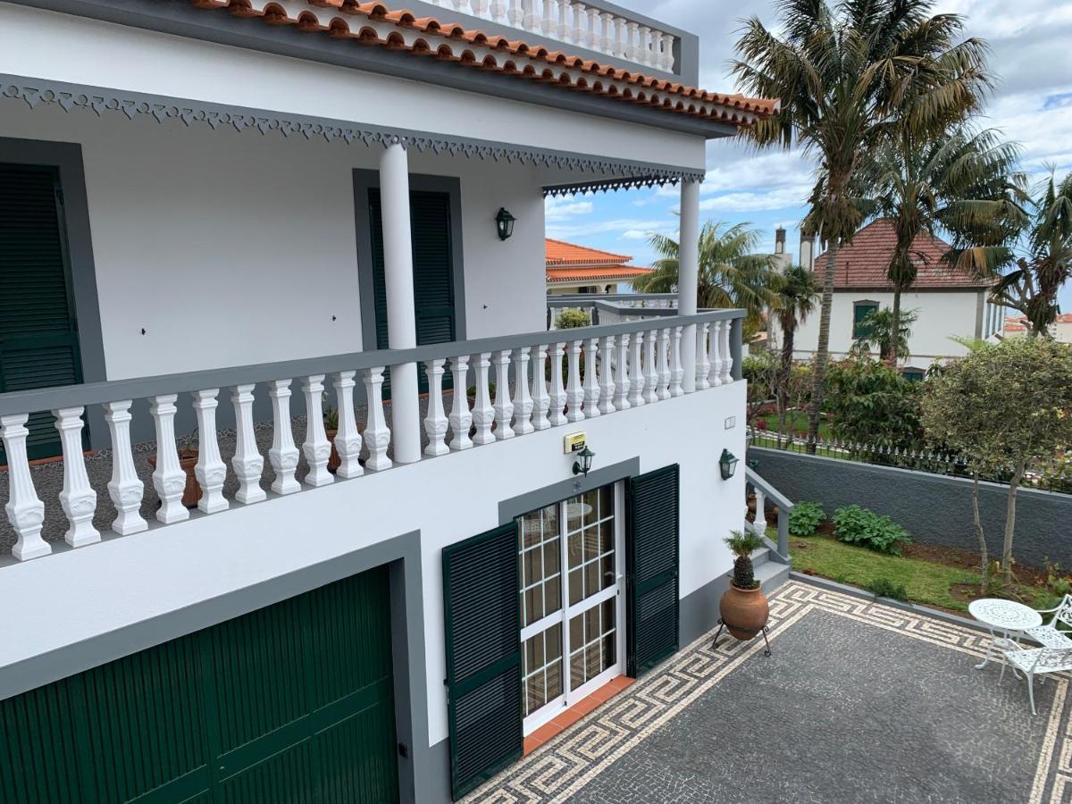 Appartement Apt- Sleeps 2 - Pool & Parking - Madeira *
