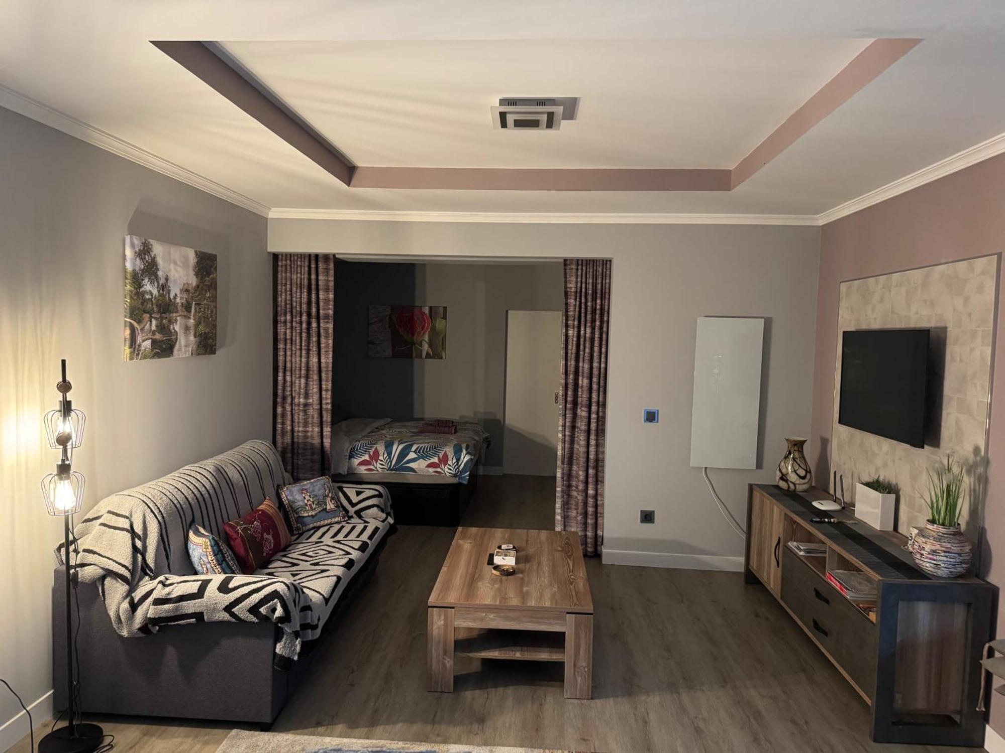 Apt- Sleeps 2 - Pool & Parking - Madeira Appartement Funchal (Madeira)